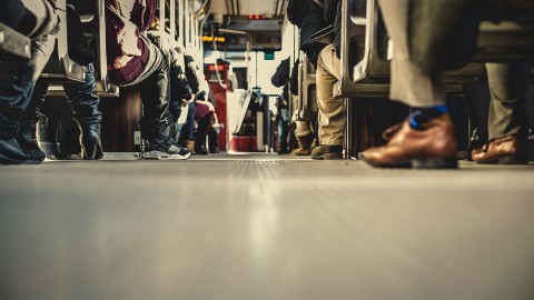 Nederland maakt tempo met schone bussen 