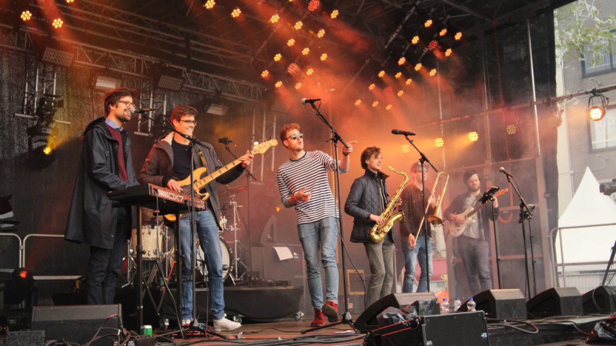 Winnetoe Doe Maar tribute in de Meester!