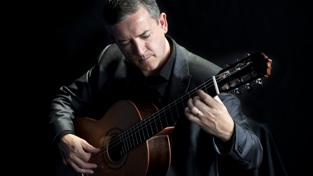 Engelse gitarist Gary Ryan in Gitaarsalon de Oostvaarders
