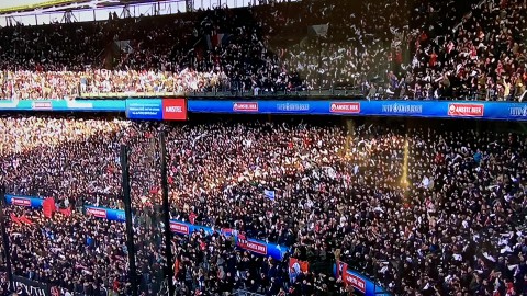 Ons Almere feliciteert AJAX met het winnen van de KNVB-beker