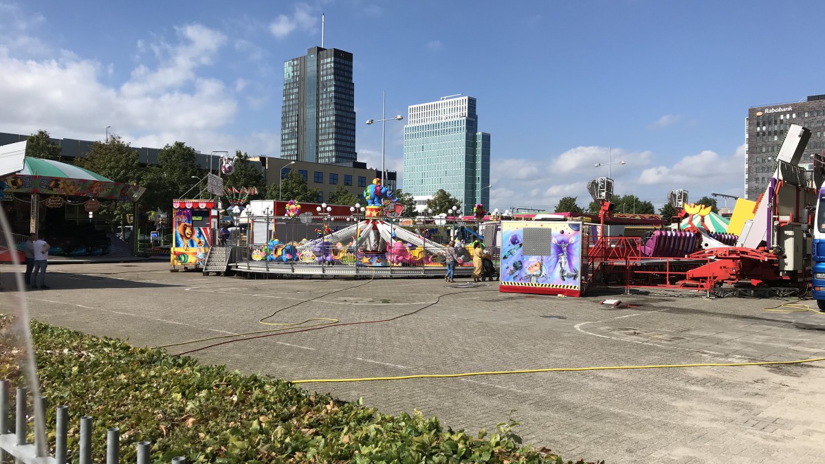 Kermis Almere stad verplaatst