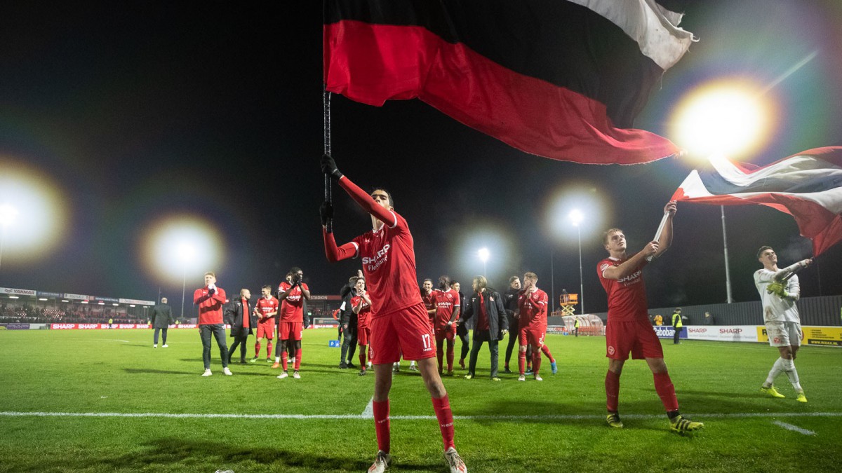 Almere City FC strijdend naar broodnodige zege