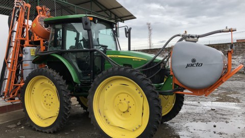 Boeren stellen acties distributiecentra uit 