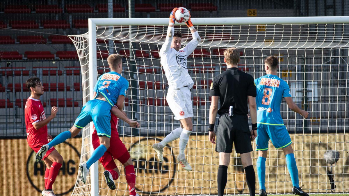 Joshua Smits verlengt contract tot 2021