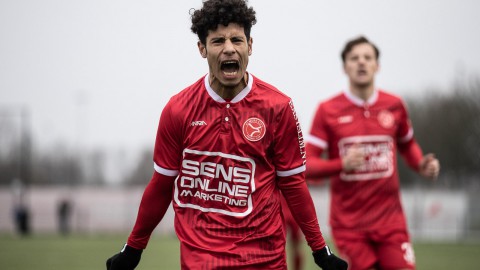 Jong Almere city speelt gelijk tegen VV Goes in heerlijke zaterdagmiddagpot: 4-4