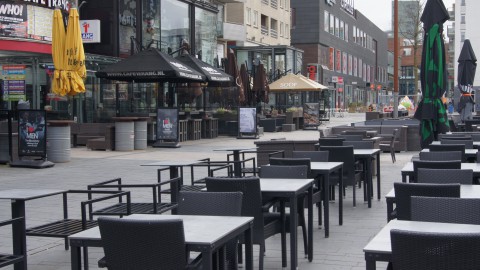 Ook vandaag genieten van het Terrassenfestival in Almere Centrum