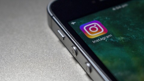 Zelfbeschadigingsbeelden niet meer toegestaan op Instagram