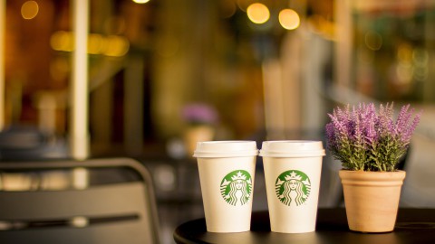 Starbucks, Le Perron en Frites Affairs komen naar Almere!