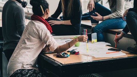 Tijdelijk Gaybrapad op de Esplanade