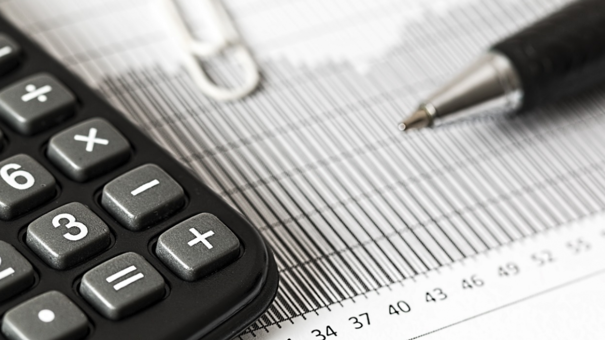 Afgelopen jaar grootste economische krimp sinds WO II; wel kleiner dan in andere eurolanden