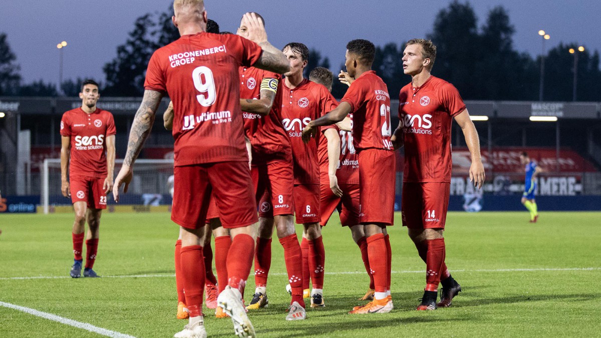 Almere City FC moet rug rechten bij TOP Oss