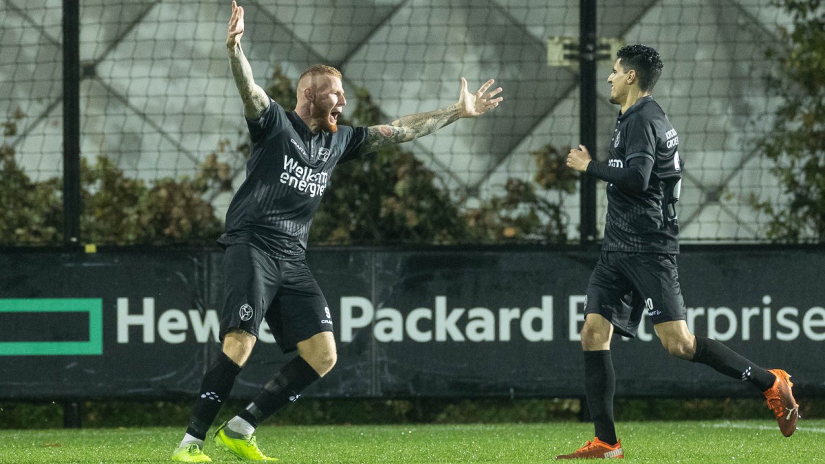 Almere City FC schrijft geschiedenis op De Toekomst