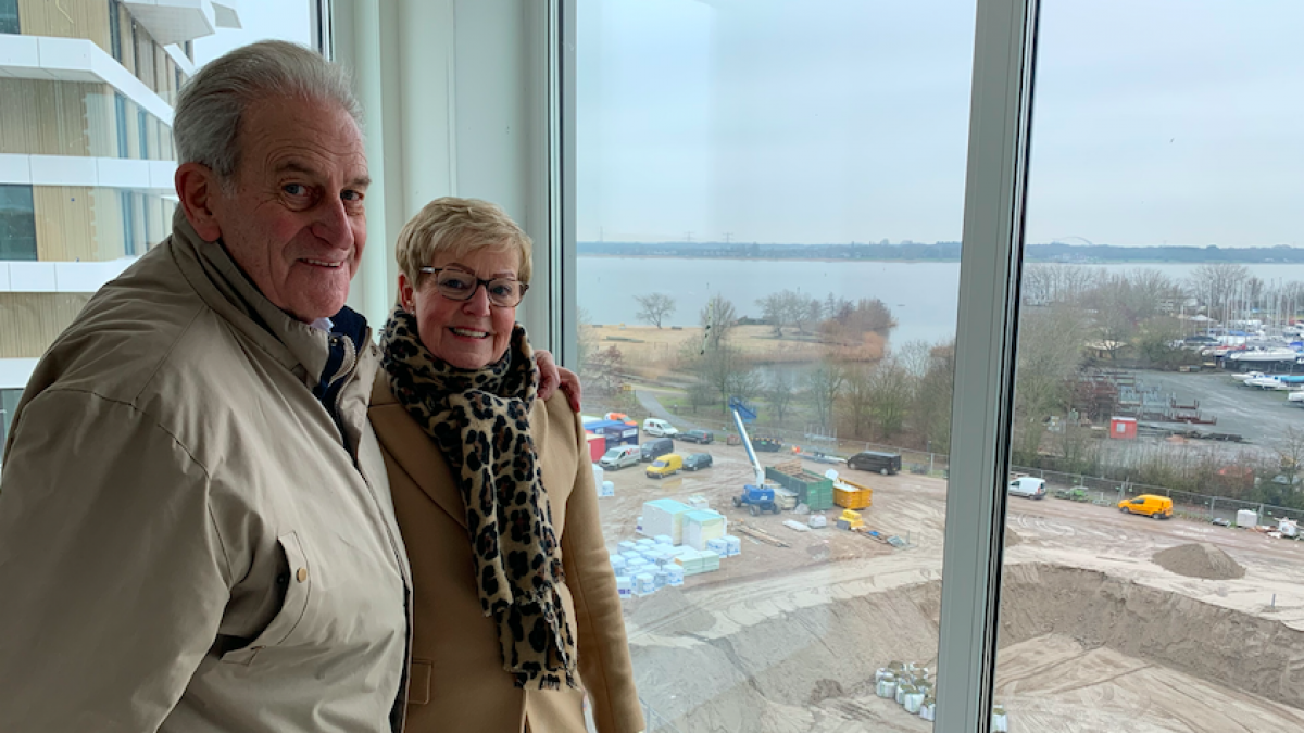 Oplevering van 88 sociale huurwoningen in nieuwe woontoren Kaapstad in Duin