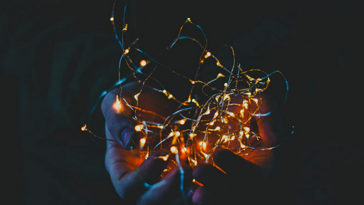 Instagram licht op met kerstlampjes voor stervende Damien